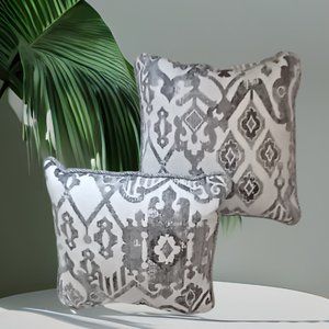 BEAUTIFUL GRAY AND WHITE VINTAGE ACCENT PILLOWS